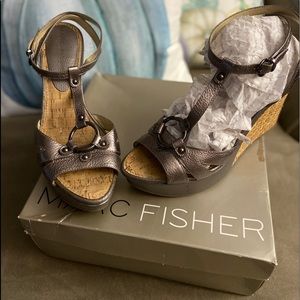 Marc Fisher Wedge Sandals, size 10
